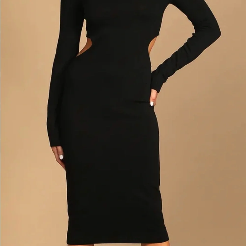 Lulu's Black Long Sleeve Sheath Dress with Cutout Details - Picture 4 of 16